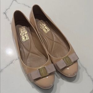 Salvatore Ferragamo Women's Beige Patent Flats